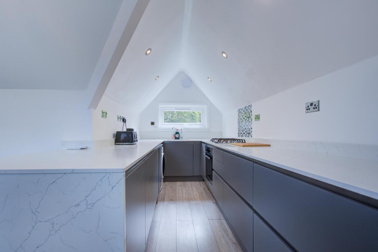 Luxury 3 Bedroom Apartment Close To Beach, Bournemouth & Meyrick Park Bagian luar foto