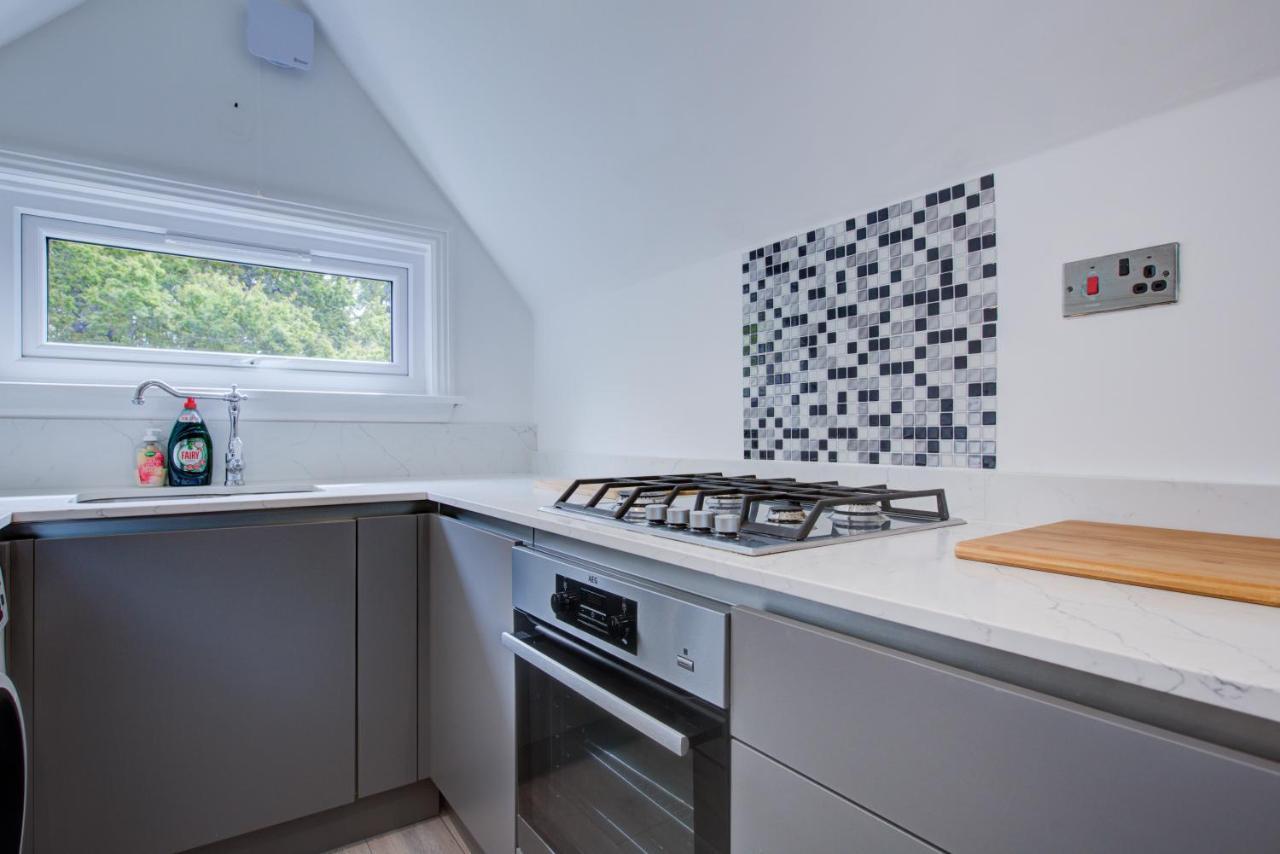Luxury 3 Bedroom Apartment Close To Beach, Bournemouth & Meyrick Park Bagian luar foto