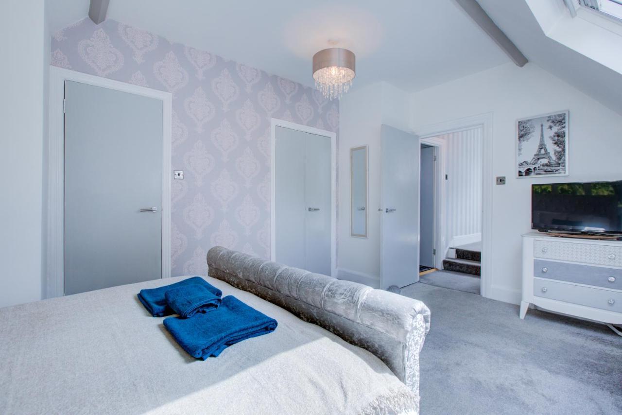 Luxury 3 Bedroom Apartment Close To Beach, Bournemouth & Meyrick Park Bagian luar foto